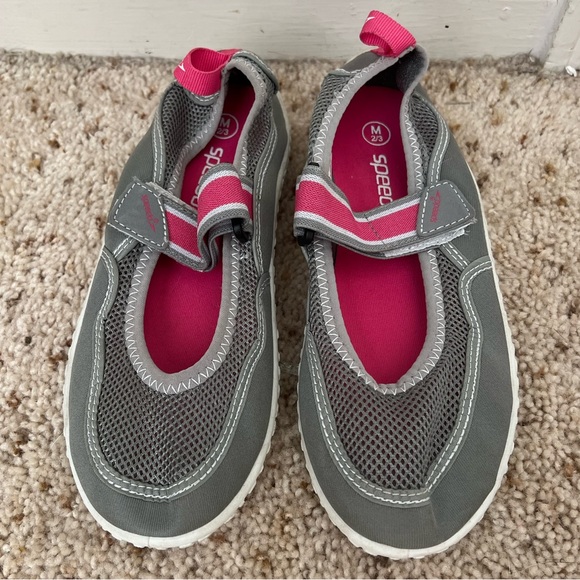 Speedo youth water shoes - Picture 2 of 4